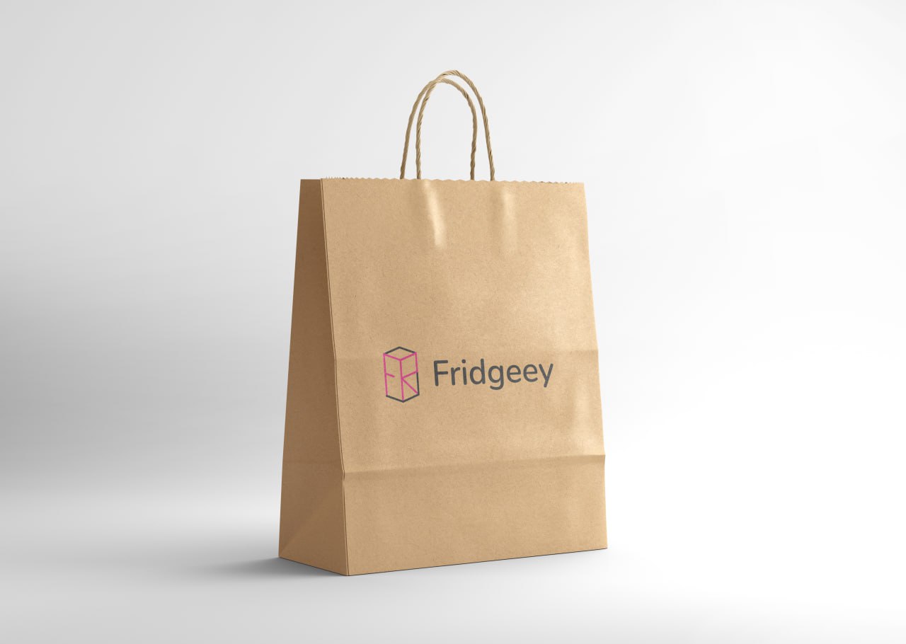 Fridgeey logo applied to a kraft paper shopping bag